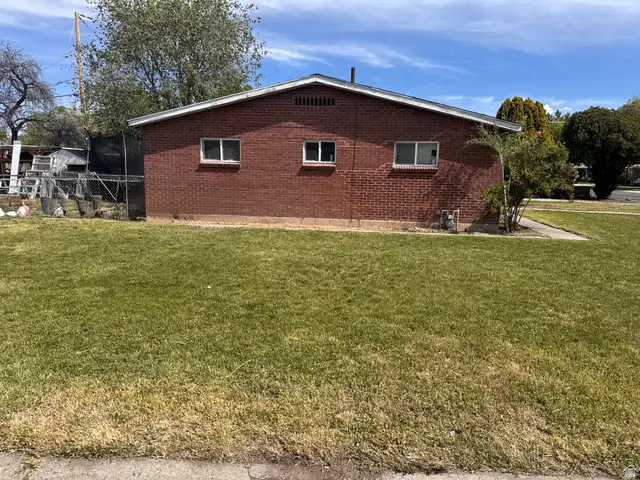 3448 S Maple Way W, West Valley City, UT 84119 - #3