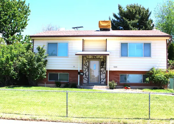 5202 S 2675 W, Roy, UT 84067