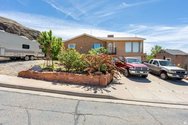 121 N 100 E, La Verkin, UT 84745
