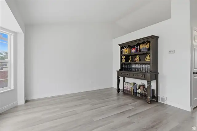 5174 W Natalie Ct, West Valley City, UT 84120 - #3