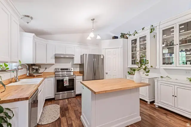 814 Mountain Rd, Logan, UT 84321 - #3