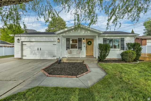 610 N Main St, Centerville, UT 84014 - #1