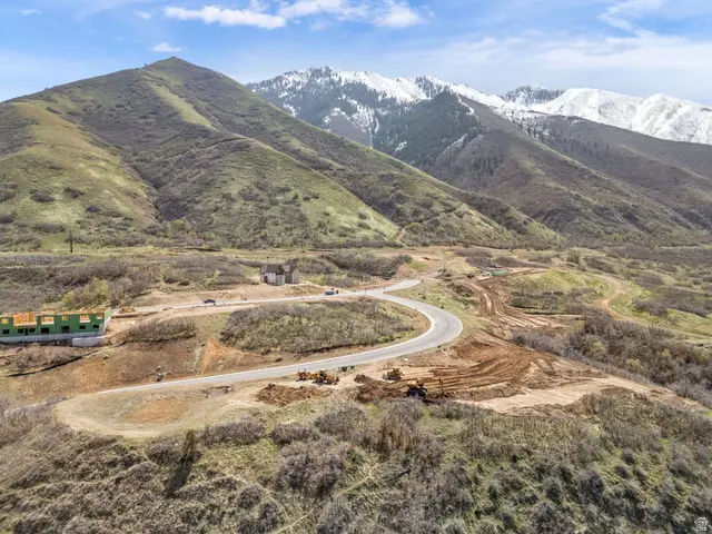371 S Calvin St #17, Mapleton, UT 84664 - #1