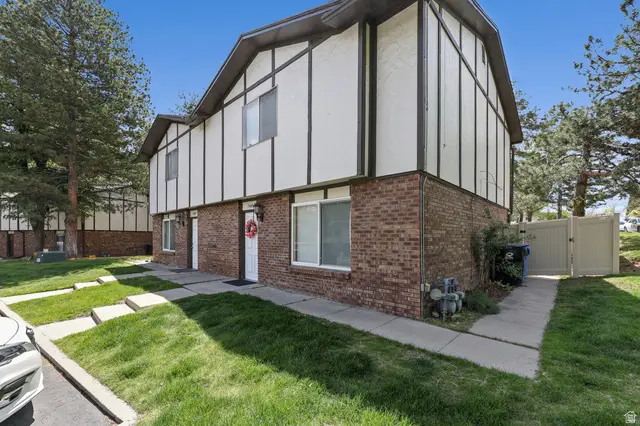 7445 S Rich Way, Cottonwood Heights, UT 84121 - #1