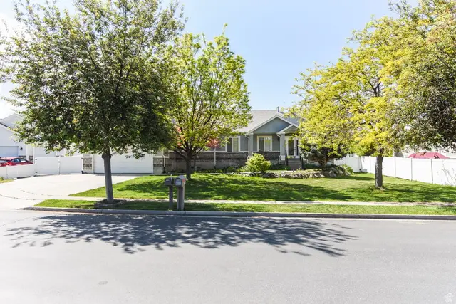 59 Keel Ct, Stansbury Park, UT 84074 - #3