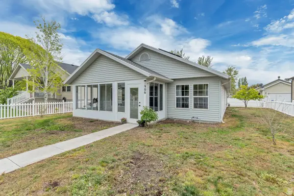 1906 E Juniper Dr, Eagle Mountain, UT 84005