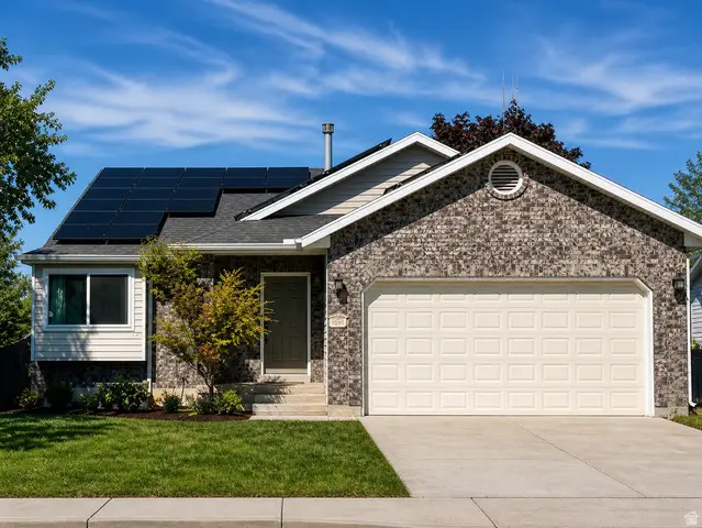 1095 N 2925 W, Layton, UT 84041 - #2