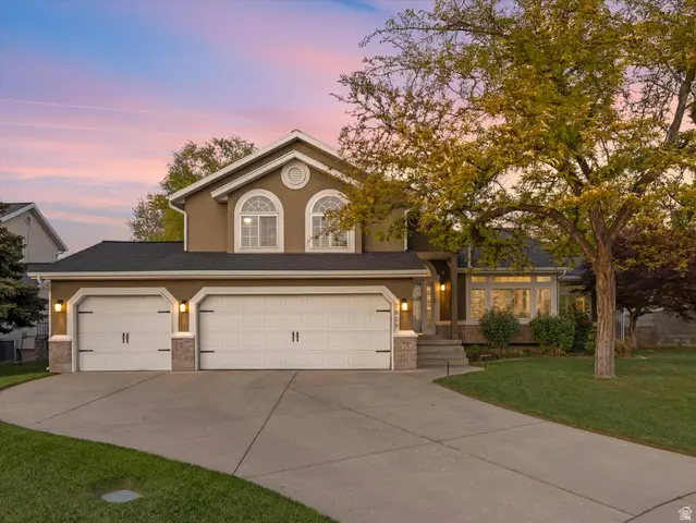 7909 S Twelve Pines Dr, Sandy, UT 84094 - #1
