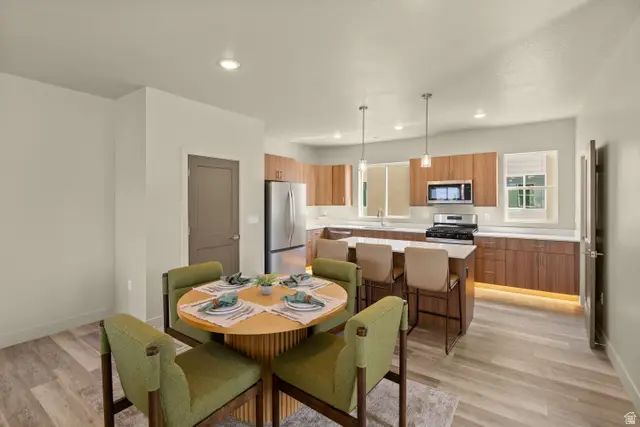 7213 S Ramanee Dr E, Midvale, UT 84047 - #3