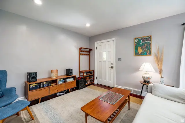 1752 E Ramona Ave S, Salt Lake City, UT 84108 - #3