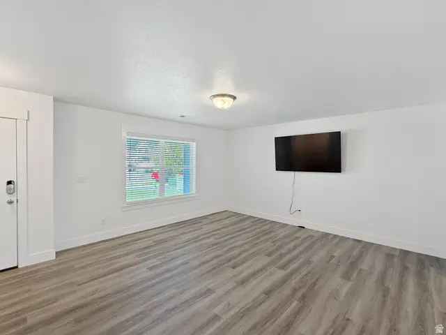 880 N 900 W, Tremonton, UT 84337 - #3