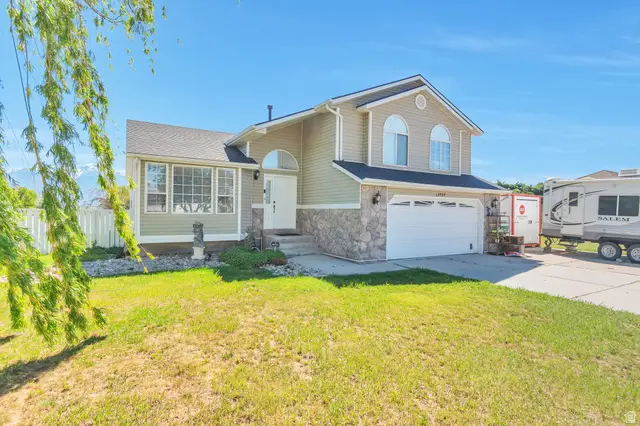 12509 S Elm Meadow Rd W, Riverton, UT 84065 - #1