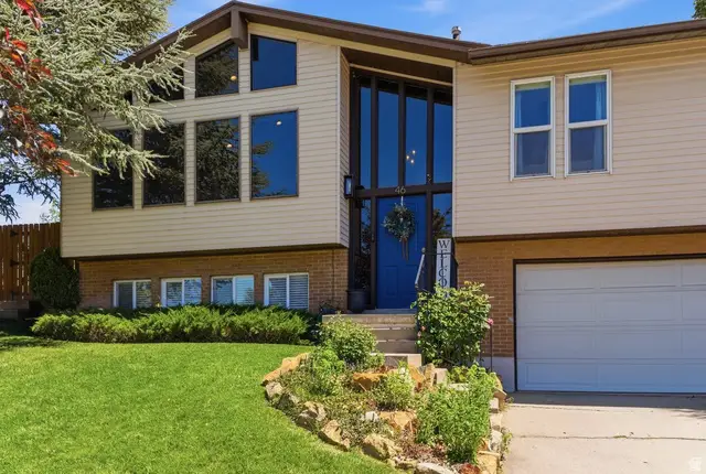 46 N Country Ln, Fruit Heights, UT 84037 - #2