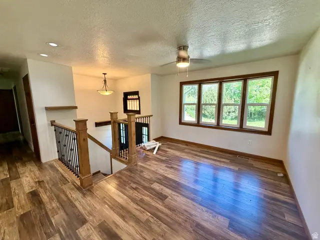 2115 N Fruitland Dr E, North Ogden, UT 84414 - #2