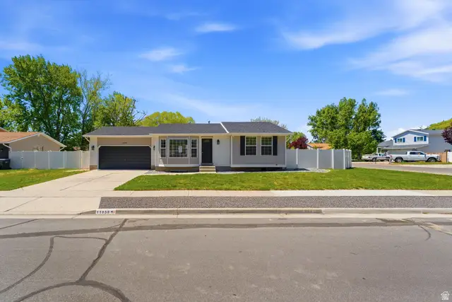 11058 S Sandy Creek Dr. Dr E, Sandy, UT 84094 - #2