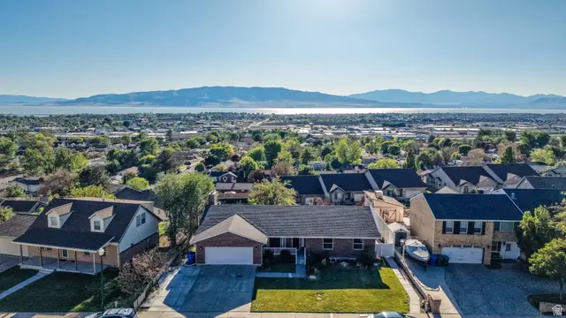 324 S Ridgecrest Dr., Orem, UT 84058 - #2