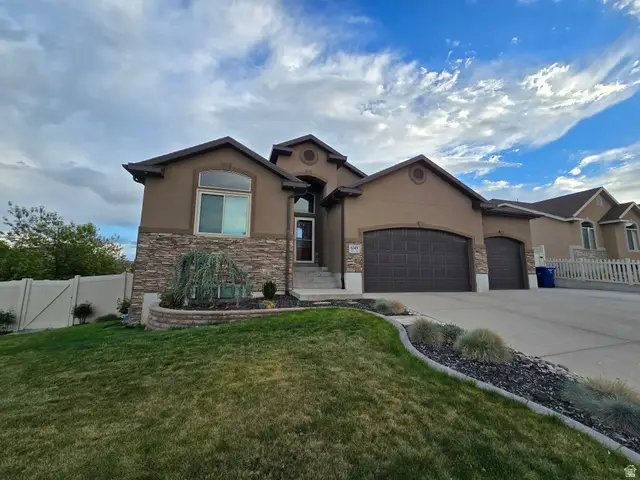 6349 W Palomar Pl, West Valley City, UT 84118 - #3
