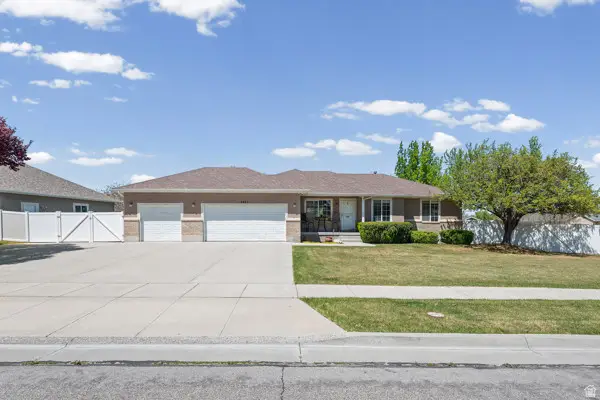 3462 W Melody Creek Cir, Riverton, UT 84065 - #2