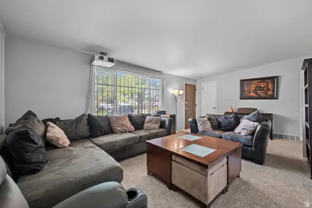 3421 W Brett Ave, West Valley City, UT 84119 - #3