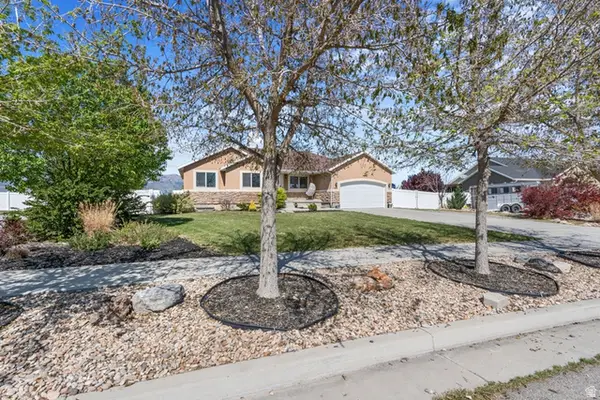 444 S Saddle Rd Rd, Grantsville, UT 84029