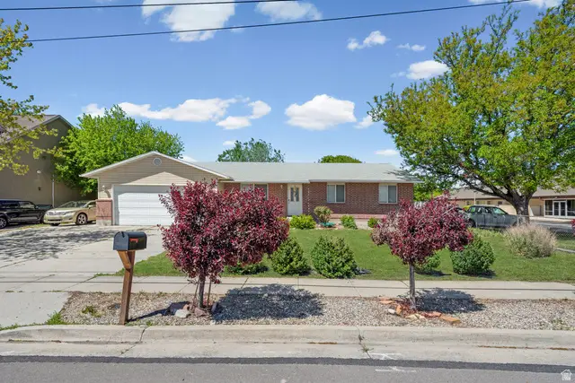 7402 S Temple Dr W, West Jordan, UT 84084 - #3