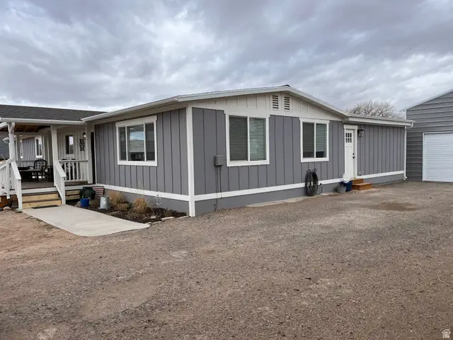 558 N North Crescent, Roosevelt, UT 84066 - #3