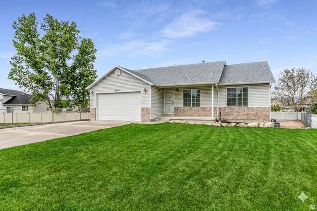 3528 W Crab Apple Cir, Taylorsville, UT 84129 - #1