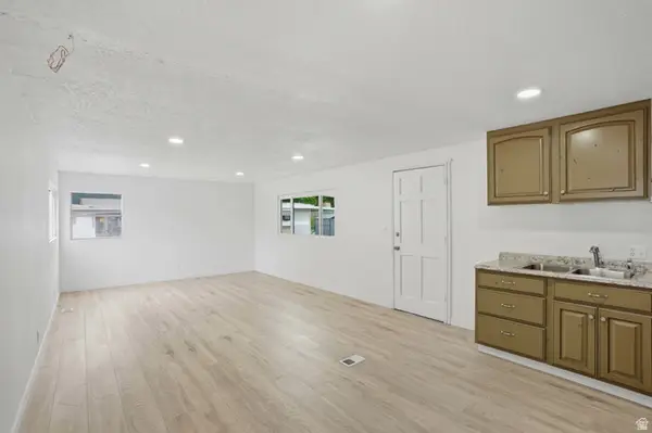 3030 S Heritage Dr, West Valley City, UT 84119