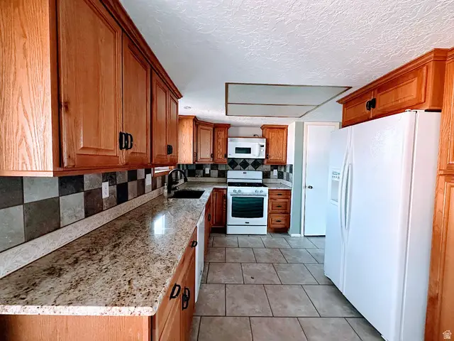 1185 W 725 N, Clearfield, UT 84015 - #3