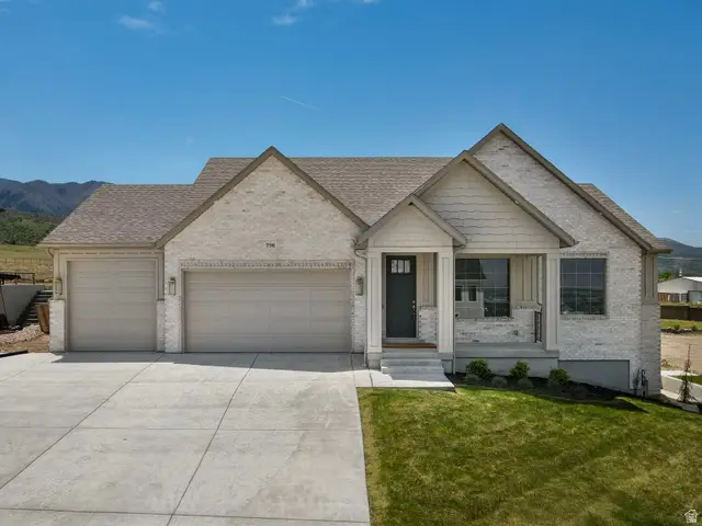 796 E Ridge View Dr, Salem, UT 84653 - #1