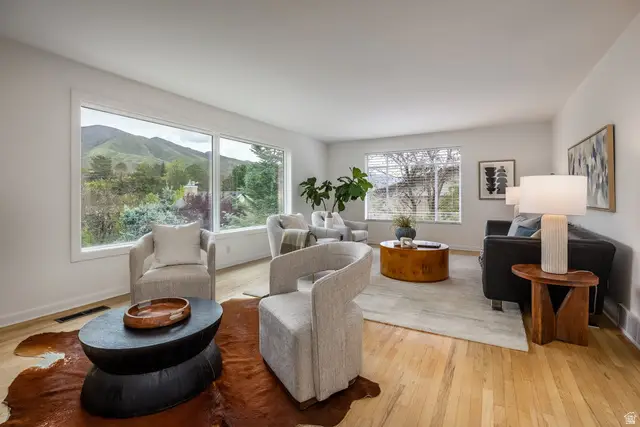 929 S Shirecliff Rd, Salt Lake City, UT 84108 - #3