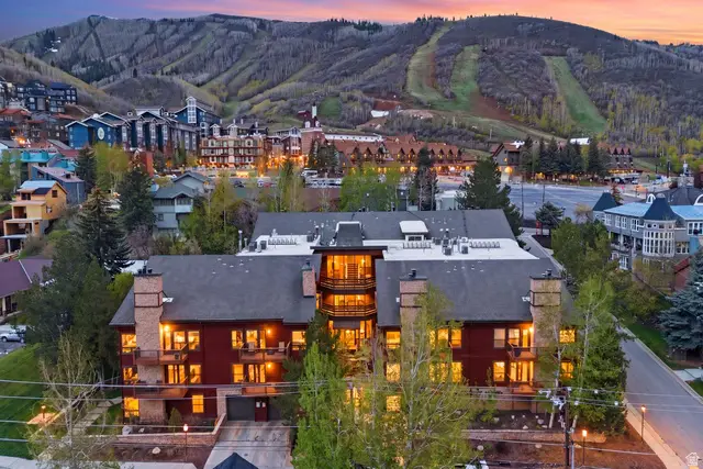 1375 Woodside Ave #301, Park City, UT 84060 - #1