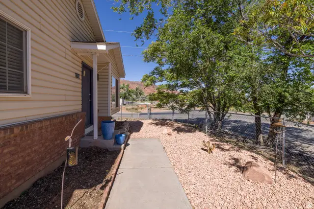 1108 E Holyoak Ln, Moab, UT 84532 - #2