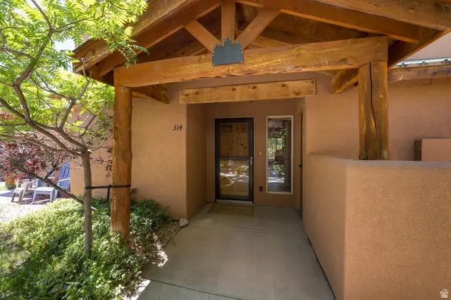 314 E Pueblo Ct, Moab, UT 84532 - #2