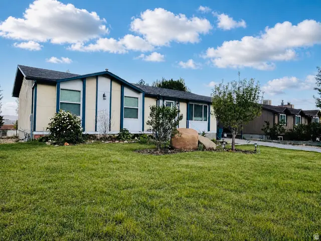 988 N Smith Dr, Price, UT 84501 - #1