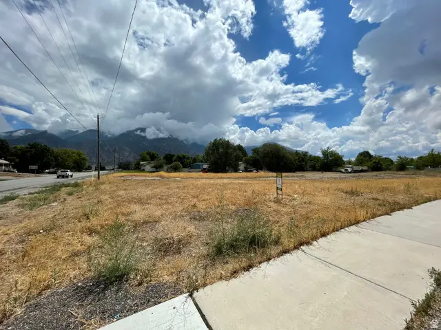 180 N Main #3, Mona, UT 84645 - #2