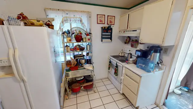 140 E Carson Ave S, East Carbon, UT 84520 - #3