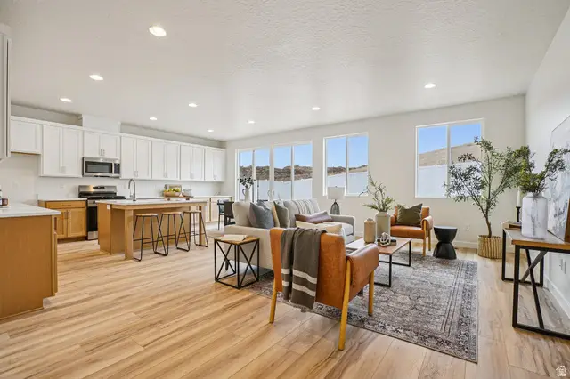 6710 S Shawow Peak Rd W #21, West Jordan, UT 84081 - #2