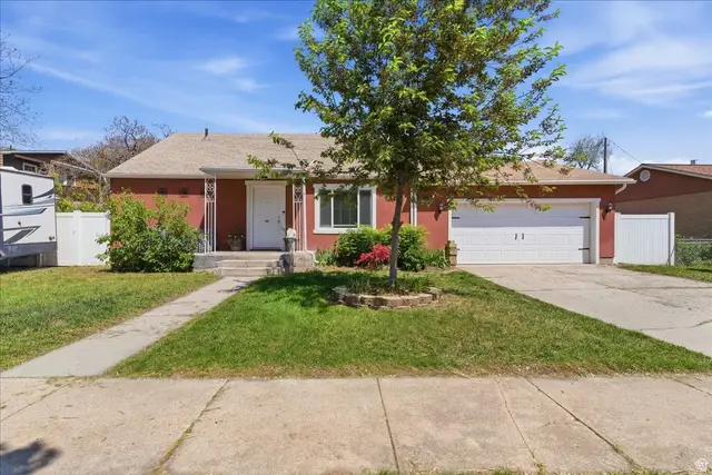 170 N 200 W, Springville, UT 84663 - #1