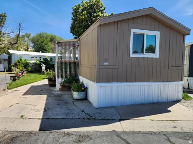 3281 S Eastcrest Rd W #140, West Valley City, UT 84120 - #1