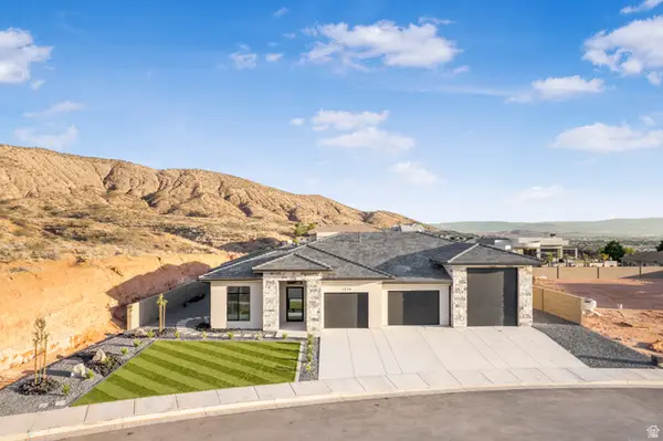 1374 E Pony Trail, Washington, UT 84780