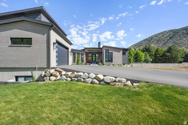 3667 E Little Cottonwood Rd #1, Sandy, UT 84092 - #2