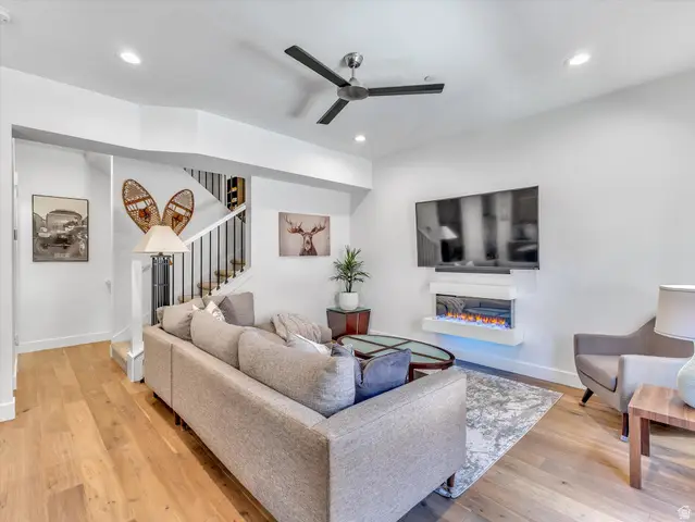 8257 N Sandalwood Ln, Park City, UT 84098 - #3