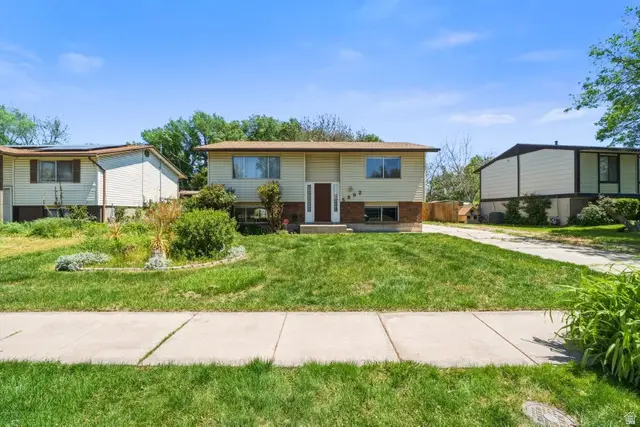5892 S 2550 W, Roy, UT 84067 - #1