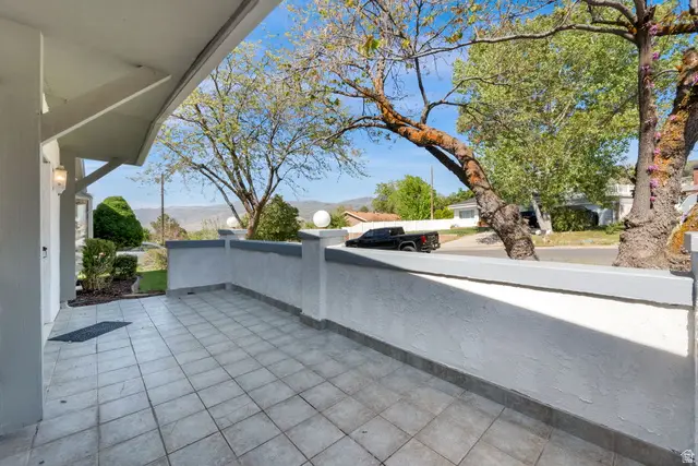 3558 S 50 W, Bountiful, UT 84010 - #2