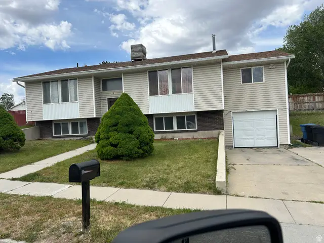 6088 S Hazelhurst Dr W, Taylorsville, UT 84129 - #1