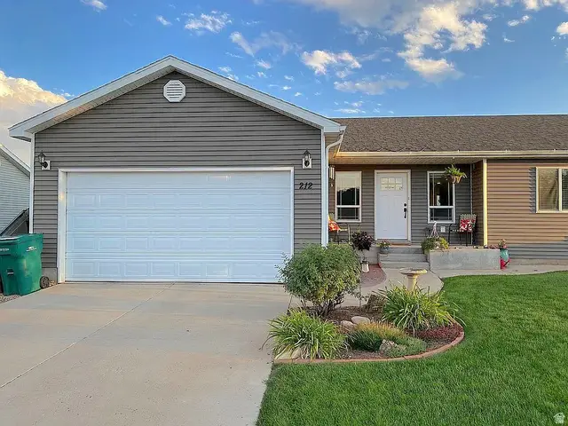 212 E 500 S, Blanding, UT 84511 - #2