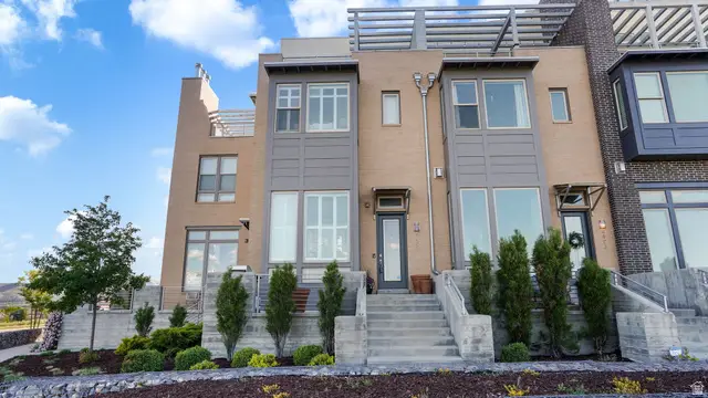 4491 W Daybreak Rim Way S, South Jordan, UT 84009 - #1