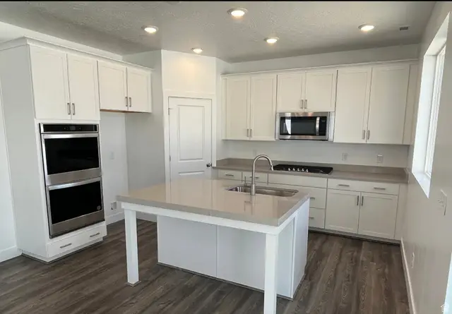2872 S 2900 W, Syracuse, UT 84075 - #3