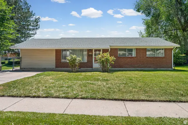 181 W Francis Ave, Layton, UT 84041 - #2